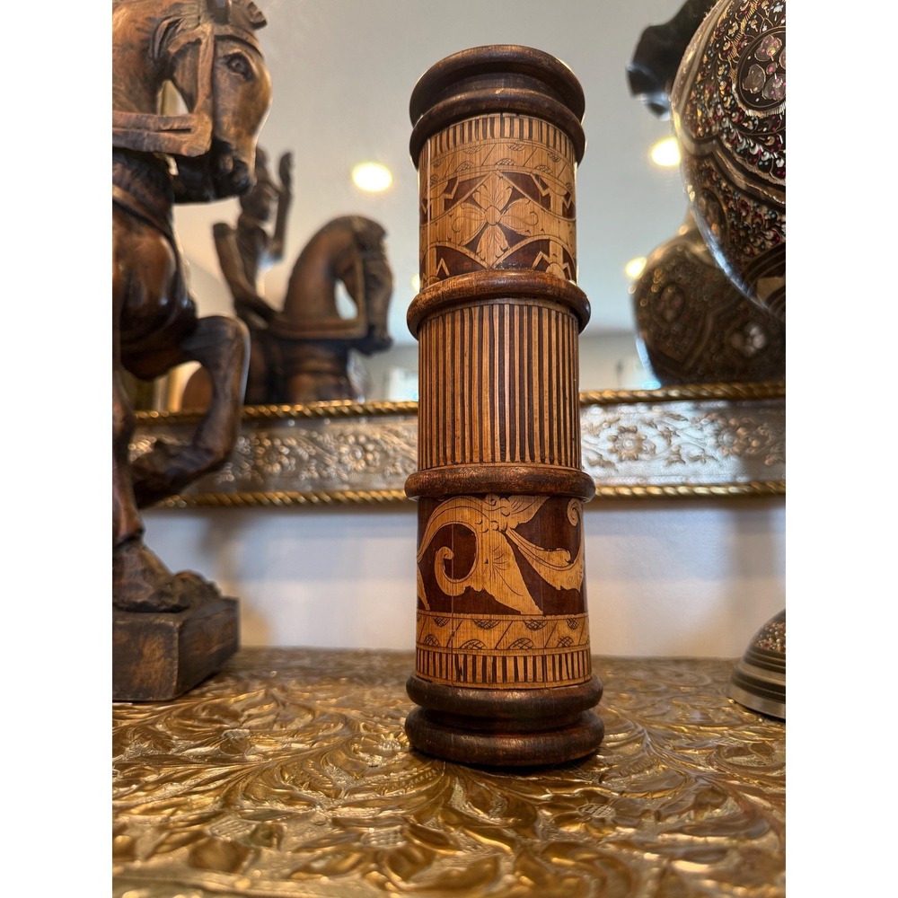 Vintage Lombok Bamboo Lidded Container, Hand Made in Indonesia, 10" - Picture 12 of 13